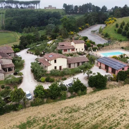 Alloggio per agriturismo L'antico Casale Perugia