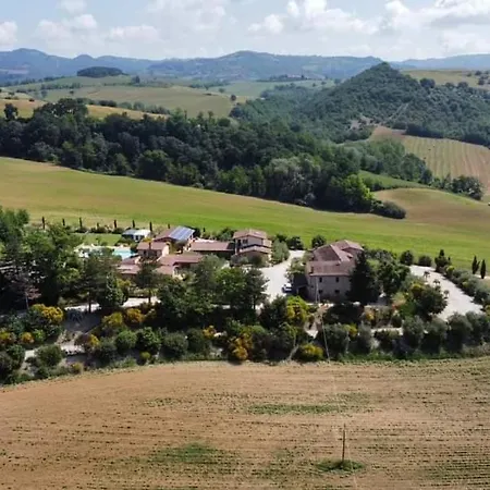 L'antico Casale Alloggio per agriturismo *